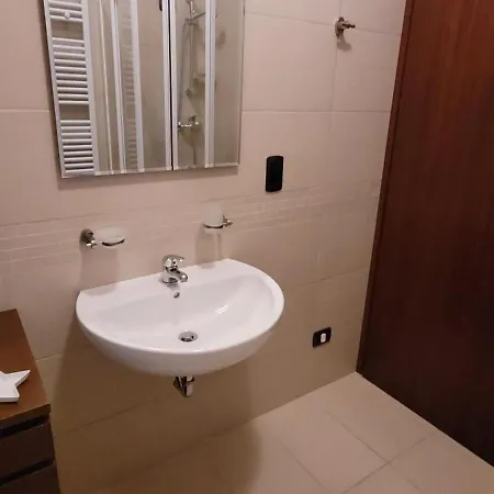 アパート Pineda リニャーノ・サッビアドーロ